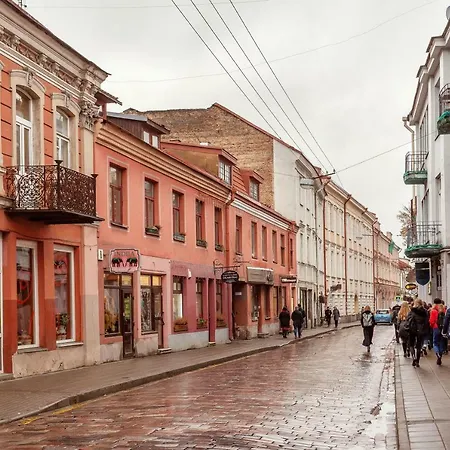 Blue Old Town House شقة *