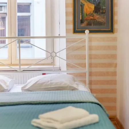 Blue Old Town House Apartament *